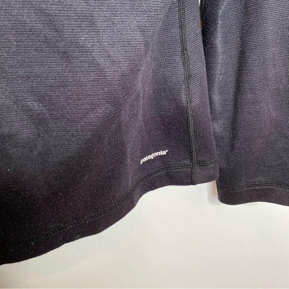 Patagonia Black Half Zip Sweater - Picture 2 of 6